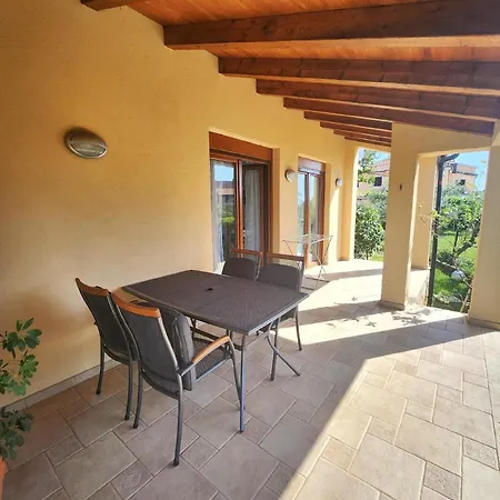 Apartment Fuer 4 Personen Ca 75 Qm In Porec, Istrien Istrische Riviera Poreč